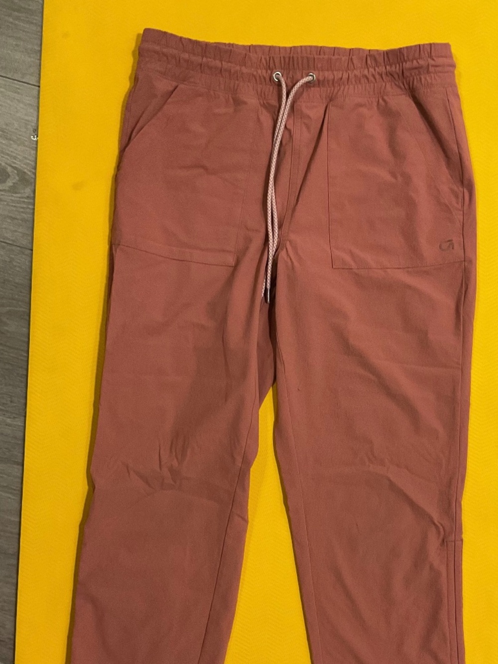 Gap fit ankle pant